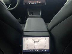 Tesla Model Y Edition - фото 9