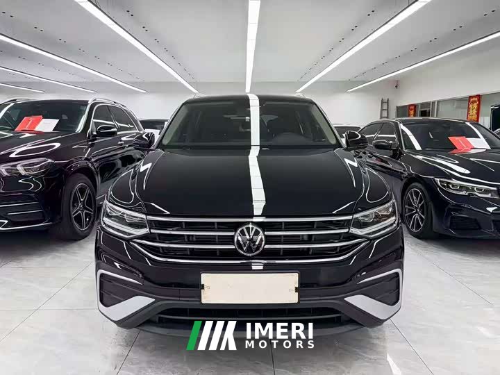 Volkswagen L 330TSI 2WDSmart Edition - автомобиль из Китая