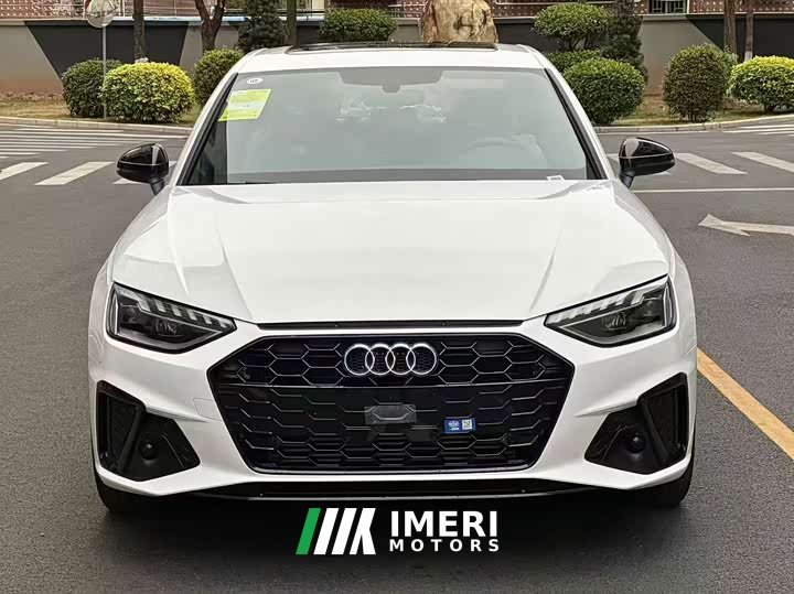 Audi A4L 40 TFSI Fashion Version