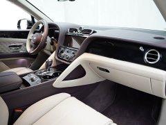 4.0T V8 - фото 8