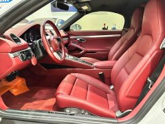 Porsche 718 Boxster 2.0T - фото 8