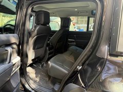 Land Rover 110 3.0T P400 Edition - фото 5