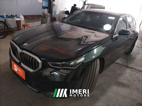2026 5 2026 Model Model 530Li Version M - автомобиль из Китая