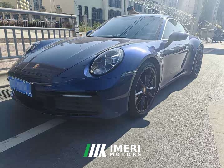 Porsche 911 Carrera 3.0T - автомобиль из Китая