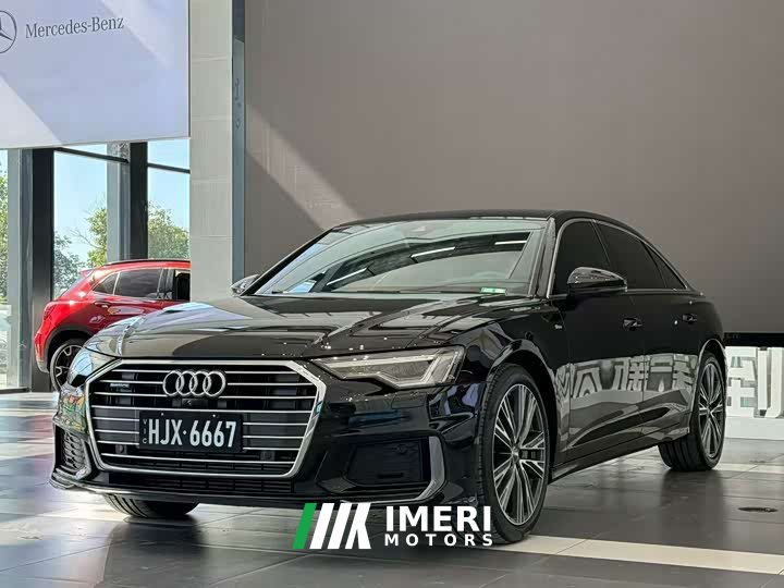 Audi A6L 55 TFSI quattro Deluxe Version - автомобиль из Китая