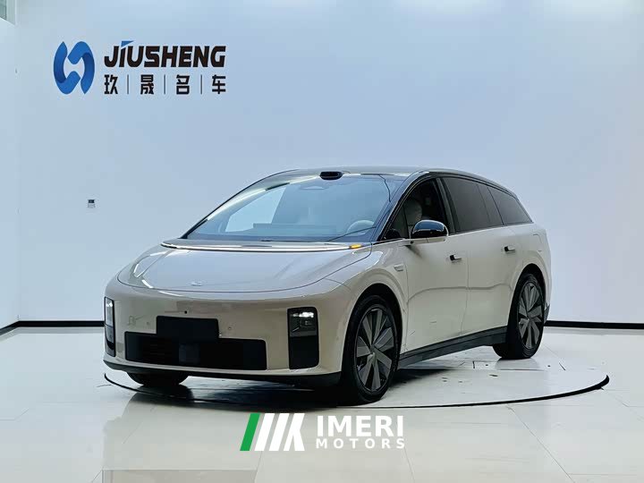 Li Auto i6 AWD Edition - автомобиль из Китая