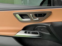 Mercedes-Benz E 300 L Fashion Version - фото 12