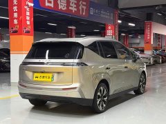 AION Y Plus 610 Edition - фото 7