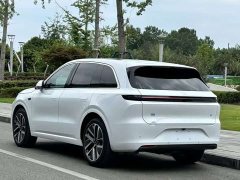 Li Auto Ideal L6 Max - фото 4