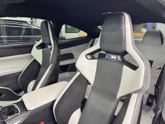 BMW M4 M xDrive Edition - фото 11