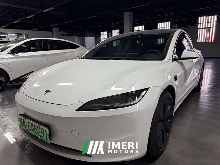 Tesla Model 3 Edition - автомобиль из Китая