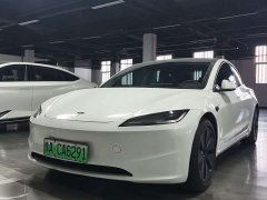 Tesla Model 3 Edition - фото 9