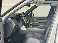 Land Rover Range Rover 2023 3.0 L6 360PS Grand Edition - фото 12