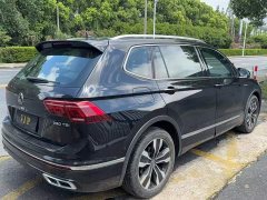 Volkswagen L 330TSI 2WD Edition - фото 6