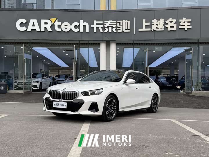 BMW 5 530Li Version M - автомобиль из Китая