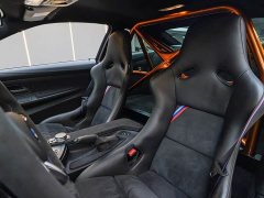 BMW M4 GTS - фото 16