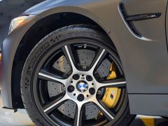 BMW M4 GTS - фото 8