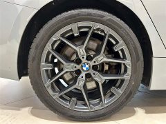 BMW 3 Series 2025 330Li M Sports Night Package - фото 6