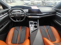 Changan UNI-V 1.5T Premium Version - фото 6