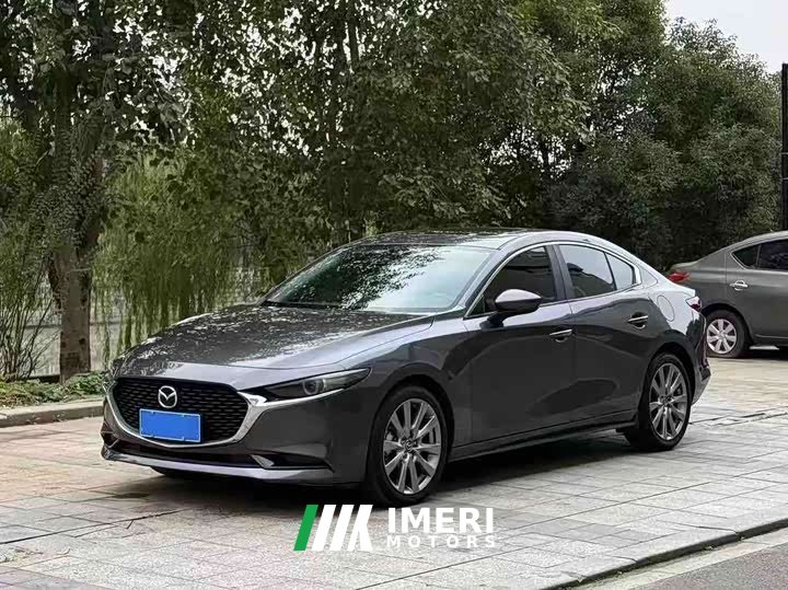 3 2.0L Edition - автомобиль из Китая
