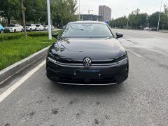 Volkswagen L 300TSI DSG Luxury Version - фото 2
