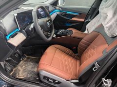 BMW 5 530Li Deluxe Version Luxury - фото 3