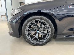 BMW 3 330i M - фото 19