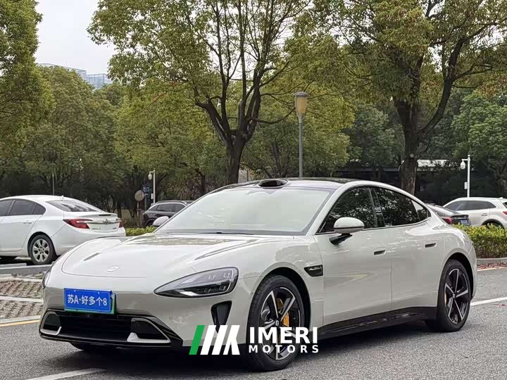 Xiaomi SU7 AWDUltra Long RangeSmart DriveMax Edition - автомобиль из Китая