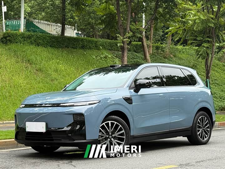 Leapmotor B10 510 Edition - автомобиль из Китая