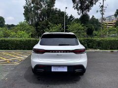 Porsche Macan 2.0T - фото 12