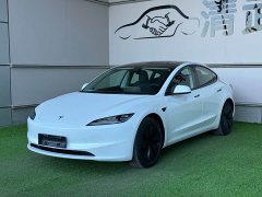 Tesla Model 3 Edition - фото 1