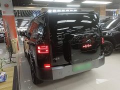 7 200KM2WDMax Edition - фото 5