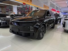 Li Auto L9 Pro - фото 2