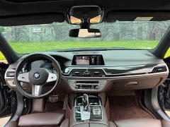 BMW 7 730Li M - фото 7