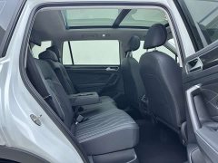 Volkswagen Tiguan L 280TSI automatic two-wheel drive Chaochuang limited edition - фото 10