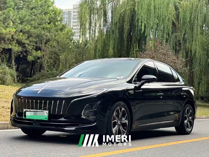 Hongqi E-QM5 Edition - автомобиль из Китая
