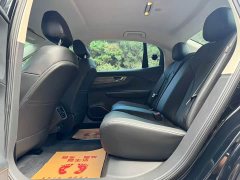 Hongqi E-QM5 Edition - фото 9