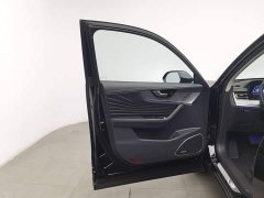 Hongqi HS5 2.0T AWDPro Edition - фото 8