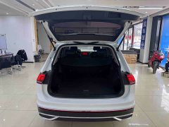Volkswagen Tiguan L 2023 280TSI automatic two-wheel drive Chaochuang limited edition - фото 20