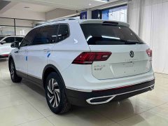 Volkswagen Tiguan L 2023 280TSI automatic two-wheel drive Chaochuang limited edition - фото 4