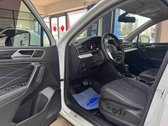 Volkswagen Tiguan L 2023 280TSI automatic two-wheel drive Chaochuang limited edition - фото 7