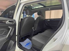 Volkswagen Tiguan L 2023 280TSI automatic two-wheel drive Chaochuang limited edition - фото 8