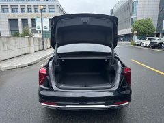 Hongqi H5 2.0T Edition - фото 11