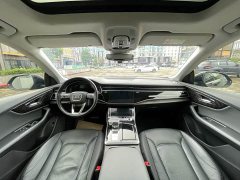 Audi Q8 45 TFSI Luxury Version - фото 7