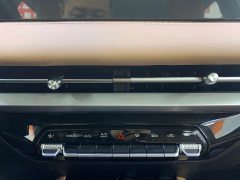 Wuling Jiachen 1.5T CVT Flagship - фото 11