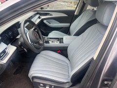 Hongqi H5 PHEV 170 Edition - фото 10
