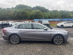 Hongqi H5 PHEV 170 Edition - фото 4
