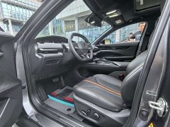 Changan UNI-V 1.5T Premium Version - фото 4