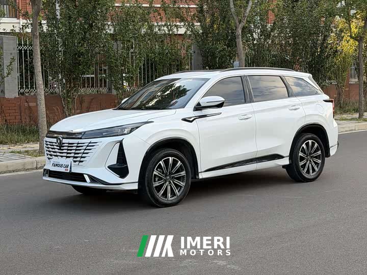 Changan CS75PLUS 1.5T Premium Version - автомобиль из Китая