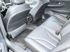 Hongqi E-QM5 Edition - фото 7